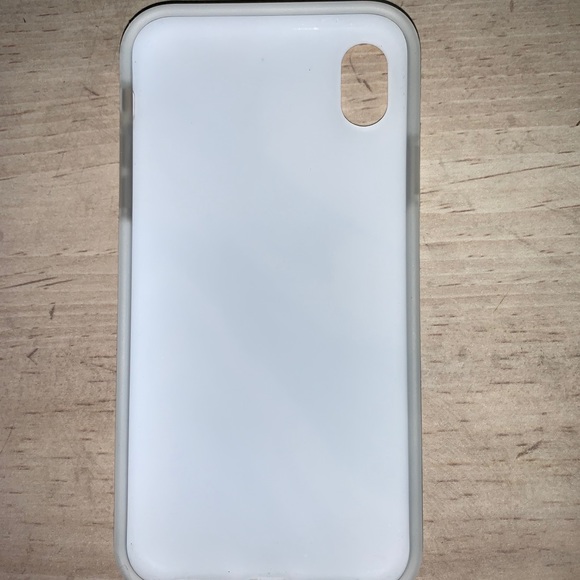 iPhone XR CASE - Picture 2 of 2